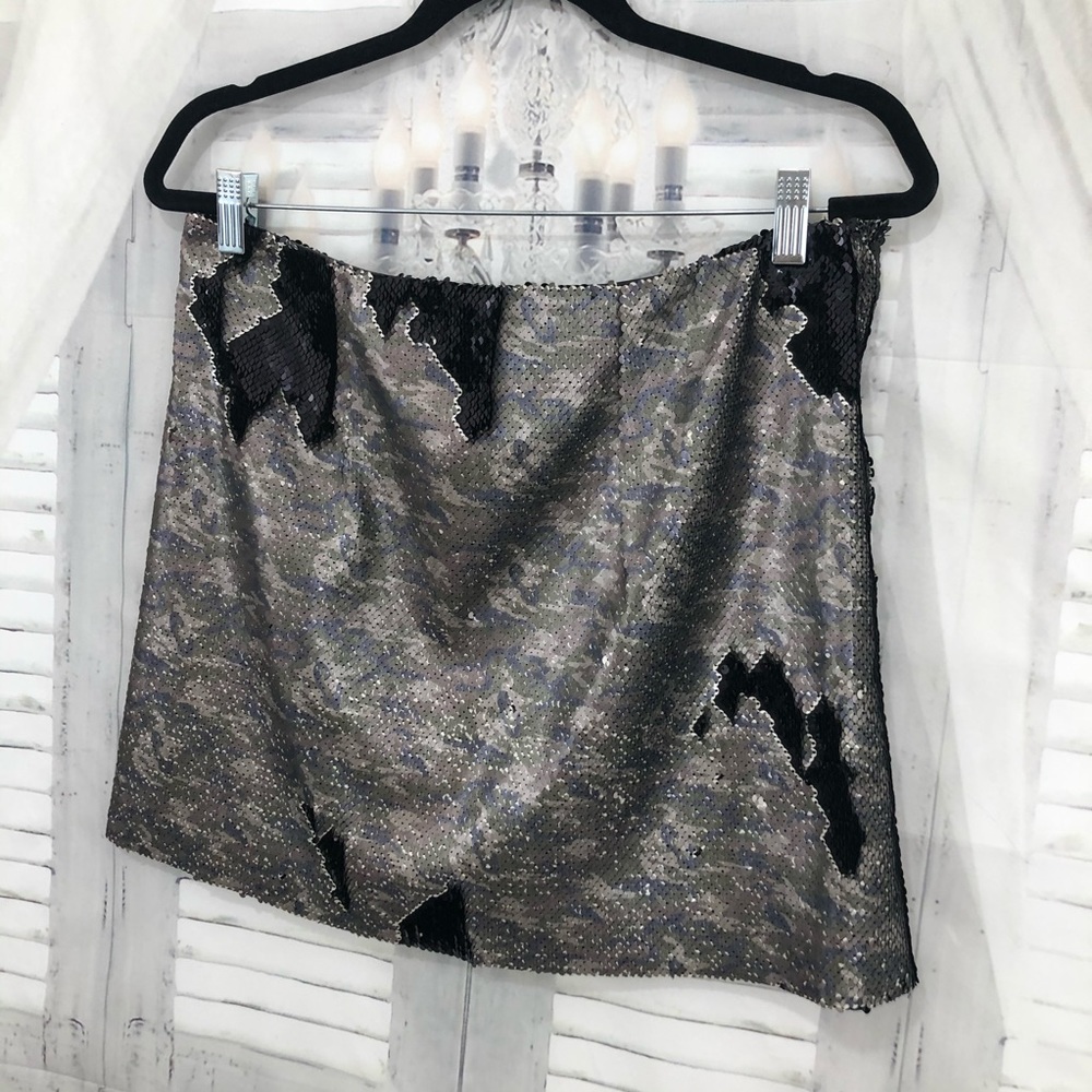 Free People Camo Skinny Sequin Mini Skirt Green Festive Cocktail Party NWT - Picture 5 of 11